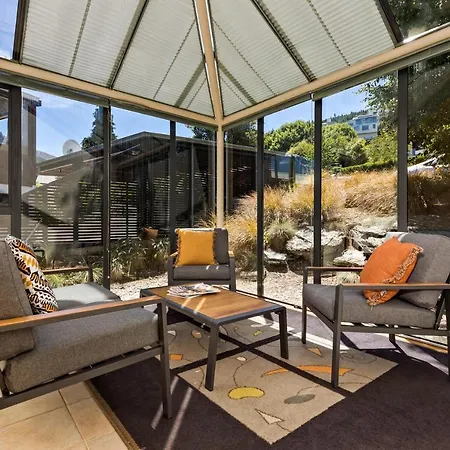 Sun-Filled On Wakatipu Villa Queenstown Exterior photo