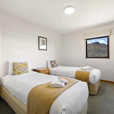 Sun-Filled On Wakatipu Villa Queenstown Exterior photo