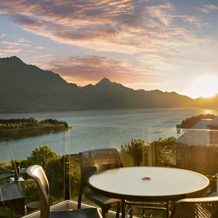 Sun-Filled On Wakatipu Villa Queenstown Exterior photo