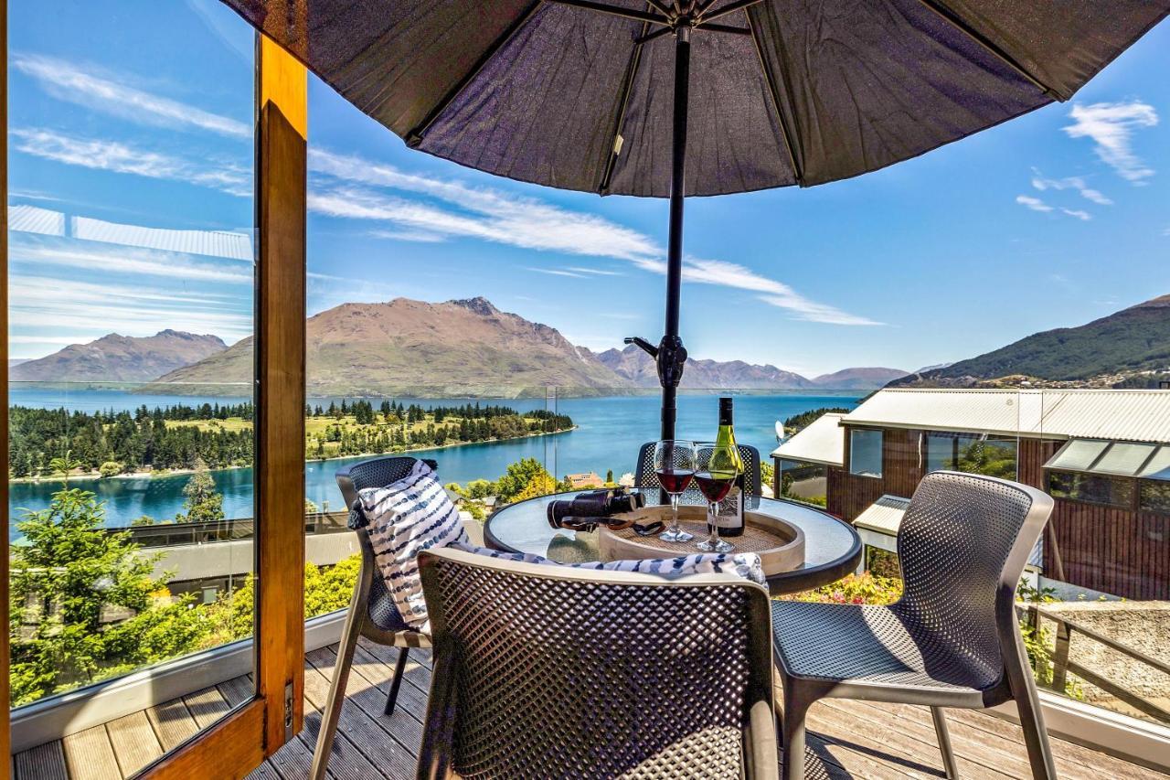 Sun-filled On Wakatipu *