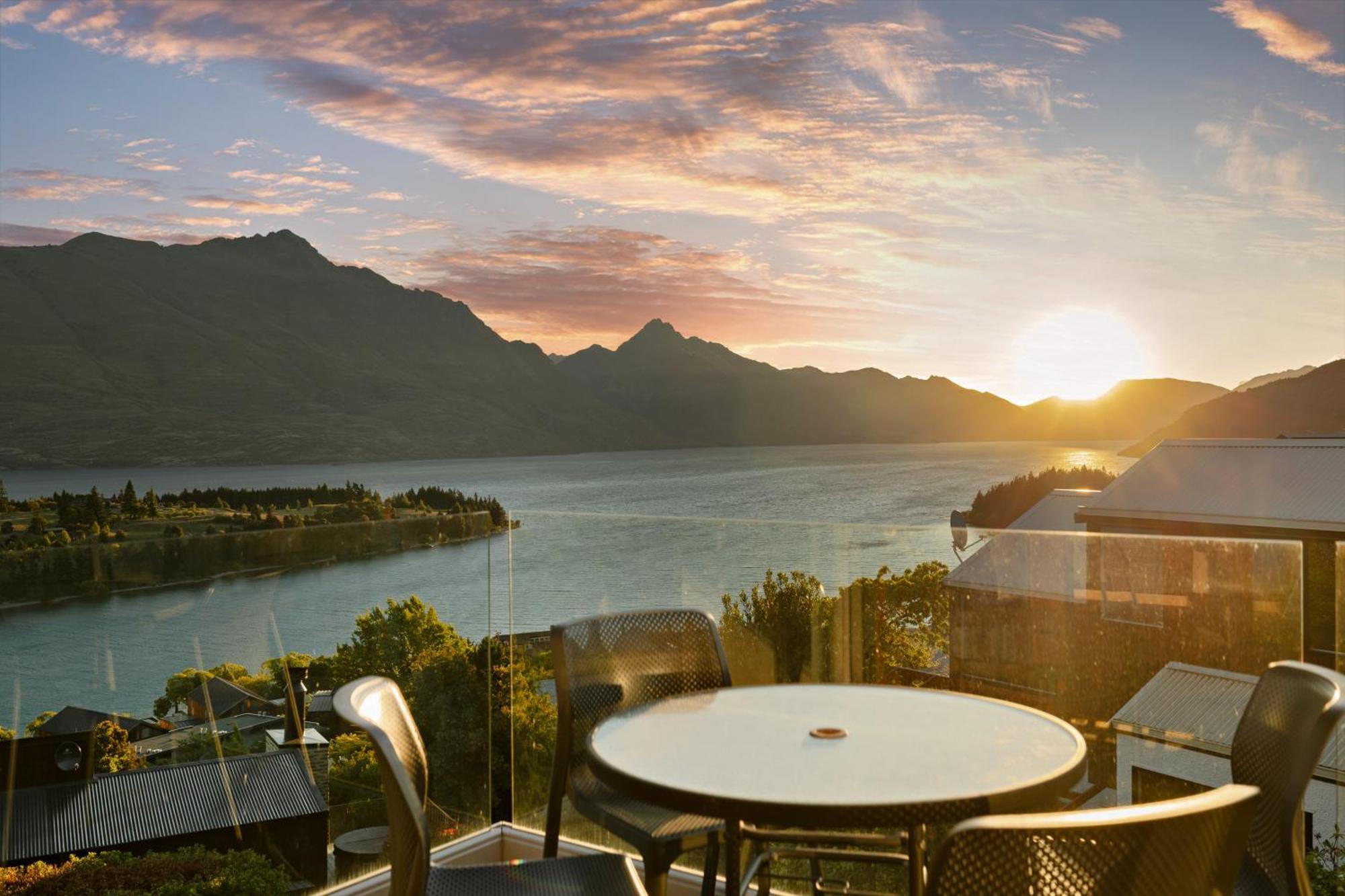 Holiday home Sun-filled On Wakatipu Queenstown